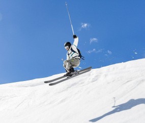 印度足协严正声明，瓜迪奥拉与哈维执教申请邮件系伪造，将彻查虚假信息源头